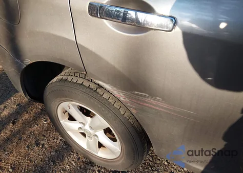 2010 Nissan Rogue S z USA, uszkodzony, nr VIN JN8AS5MTXAW029914